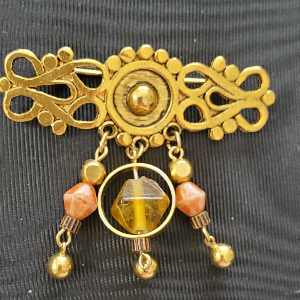 Gjd Vintage Gold Pin With Brown And Gold Beads